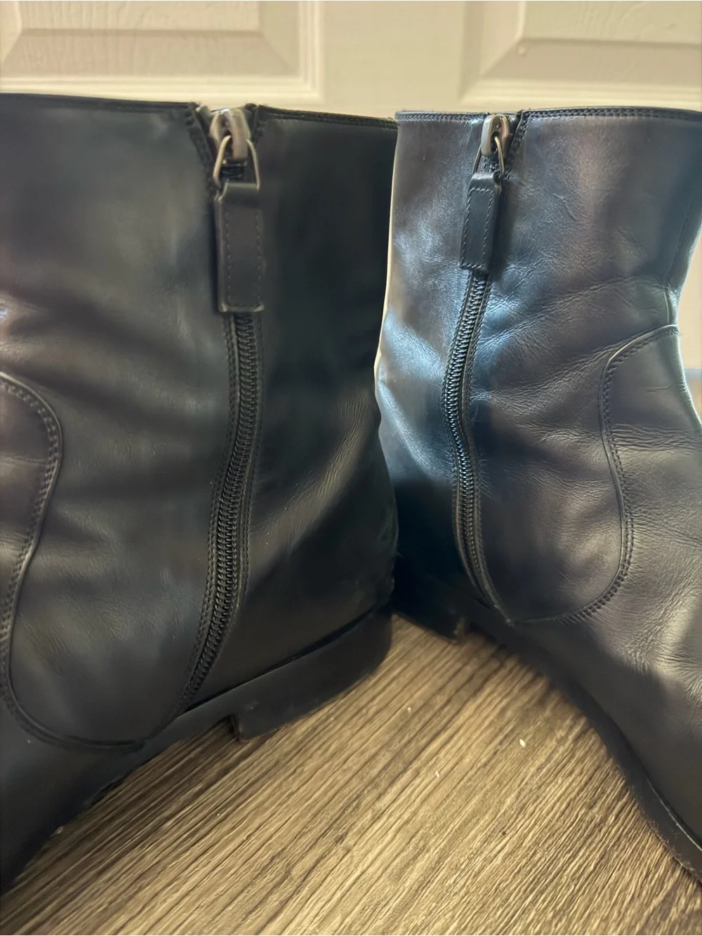 Gucci Men's Black Leather Zip Ankle Boots